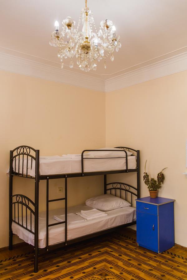 White City Hostel Баку Екстер'єр фото